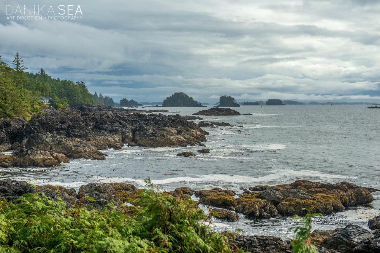 Sounds Of The Sea Hotel Ucluelet Exterior photo